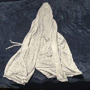 Cato cover up gray and white size large